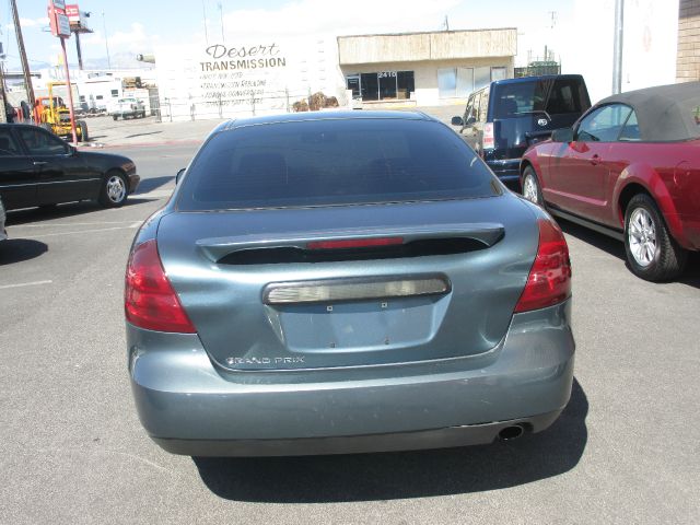 Pontiac Grand Prix Base Sedan