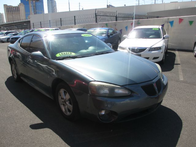 Pontiac Grand Prix 2006 photo 1