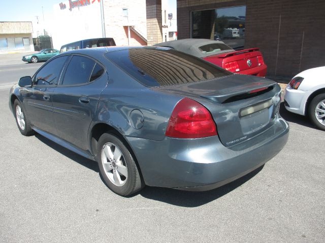 Pontiac Grand Prix 2006 photo 3