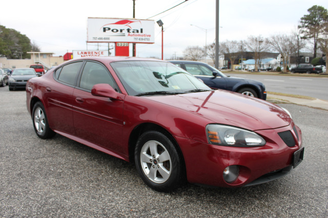 Pontiac Grand Prix 2006 photo 2