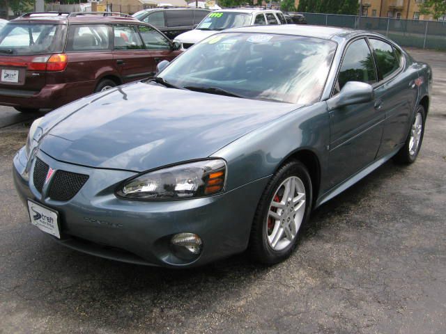 Pontiac Grand Prix 2006 photo 6