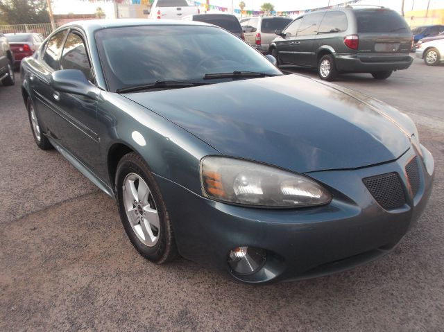 Pontiac Grand Prix 2006 photo 4