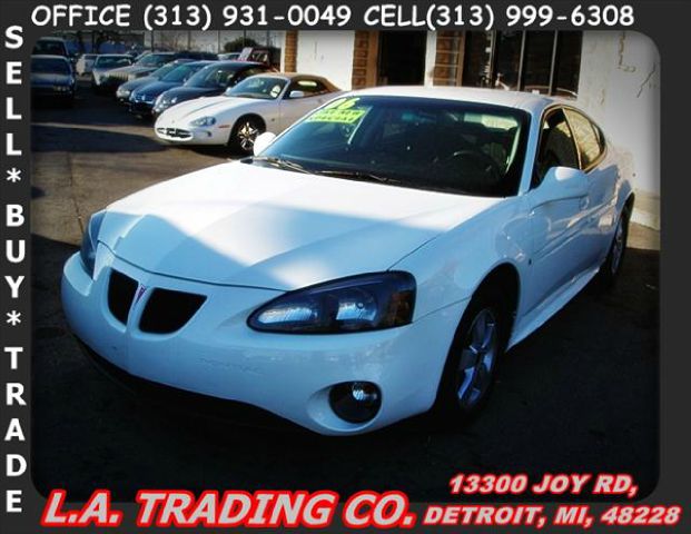 Pontiac Grand Prix 2006 photo 2