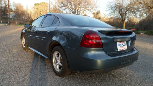 Pontiac Grand Prix 2006 photo 3