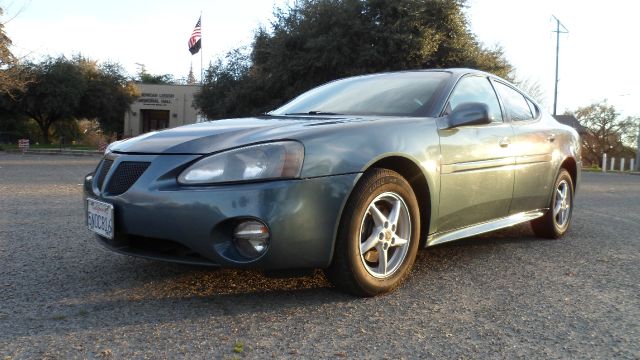 Pontiac Grand Prix 2006 photo 4