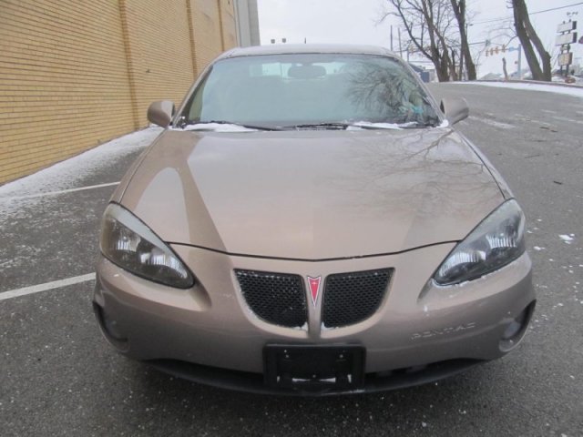 Pontiac Grand Prix 2006 photo 5