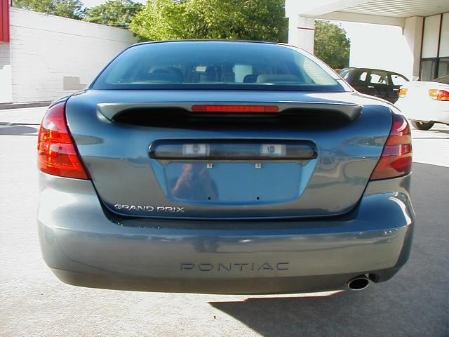 Pontiac Grand Prix 2006 photo 3