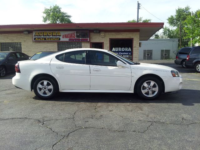 Pontiac Grand Prix 2006 photo 19