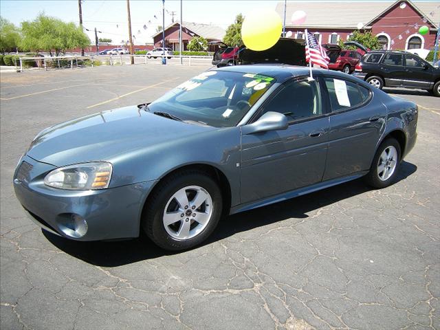 Pontiac Grand Prix Unknown Sedan