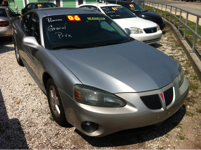 Pontiac Grand Prix Base Sedan