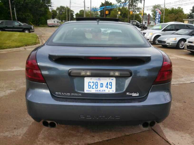 Pontiac Grand Prix 2006 photo 4