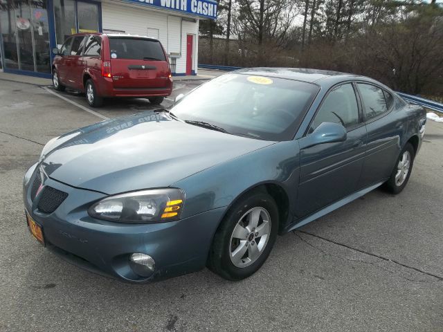 Pontiac Grand Prix 2006 photo 3