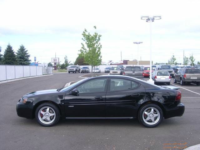 Pontiac Grand Prix 2006 photo 11