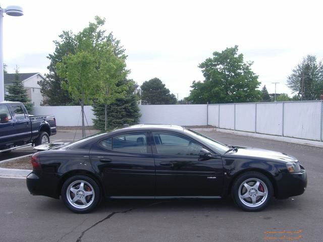 Pontiac Grand Prix 2006 photo 13