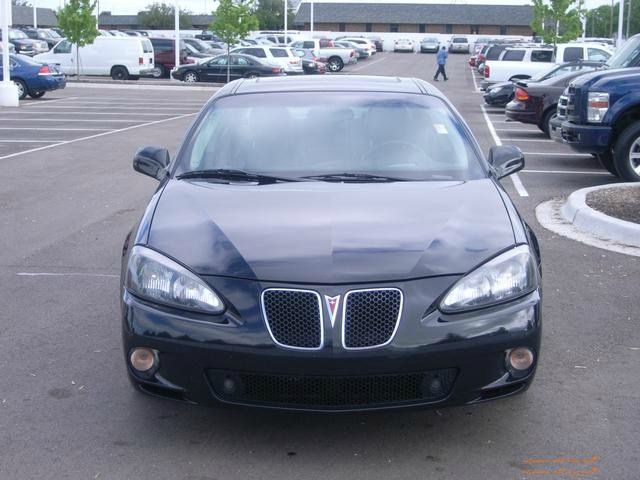 Pontiac Grand Prix 2006 photo 14