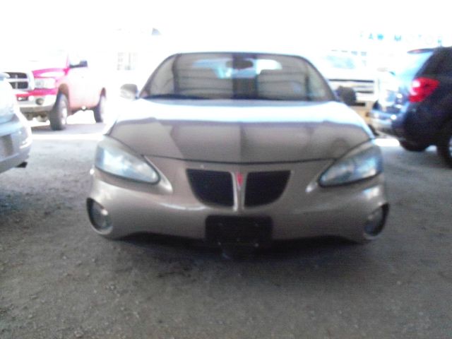 Pontiac Grand Prix 2006 photo 4