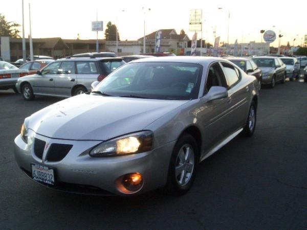 Pontiac Grand Prix 2007 photo 19