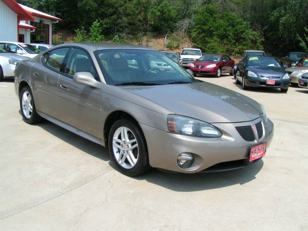 Pontiac Grand Prix Unknown Sedan