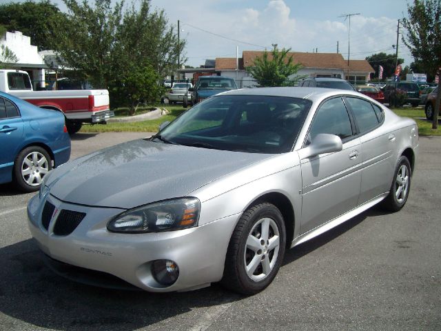 Pontiac Grand Prix 2007 photo 3