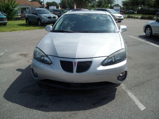 Pontiac Grand Prix 2007 photo 4