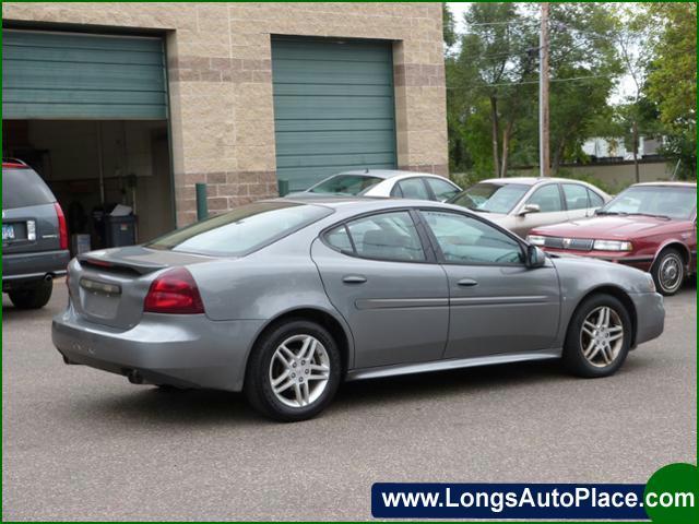 Pontiac Grand Prix 2007 photo 4