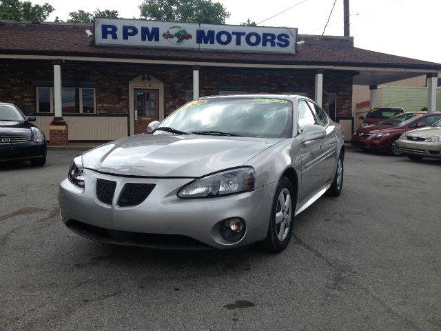 Pontiac Grand Prix 2007 photo 9