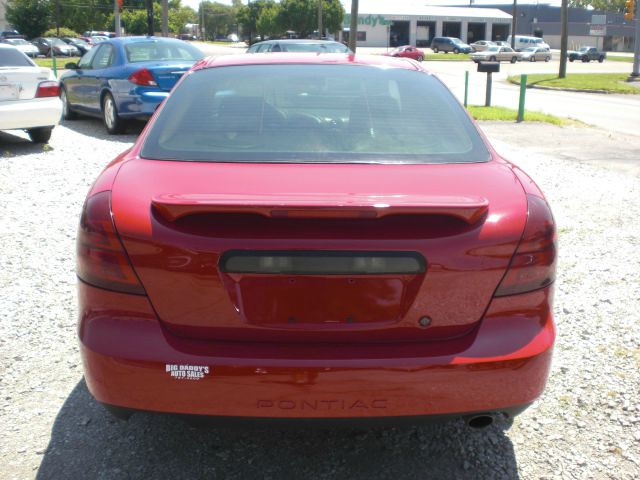 Pontiac Grand Prix 2007 photo 1