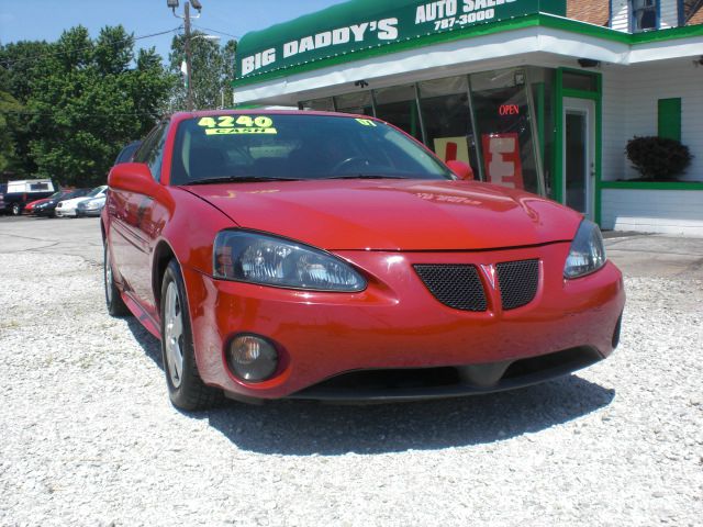 Pontiac Grand Prix 2007 photo 4