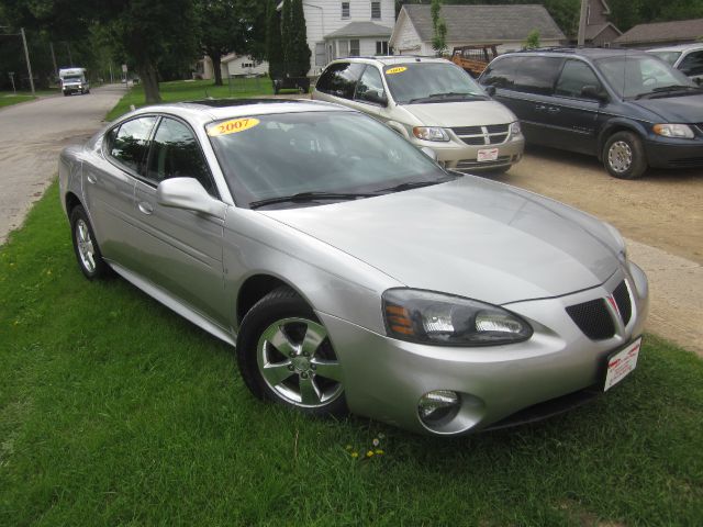 Pontiac Grand Prix 2007 photo 5