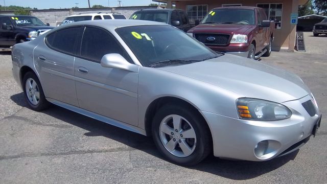 Pontiac Grand Prix 2007 photo 1