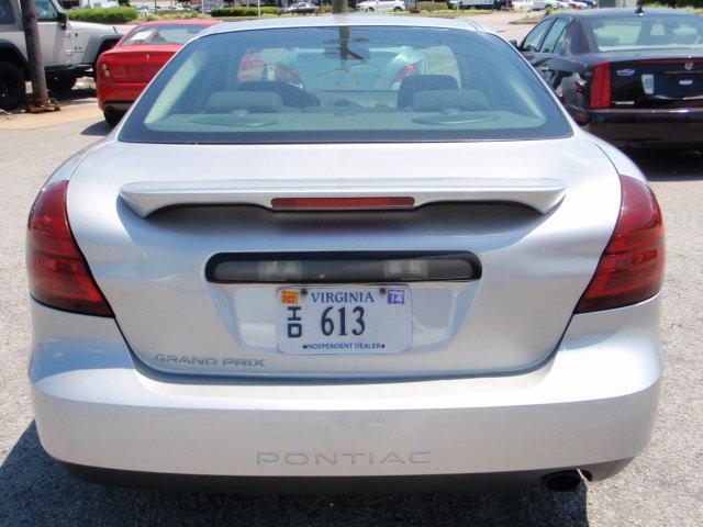 Pontiac Grand Prix 2007 photo 5