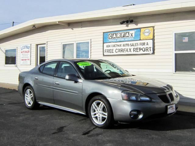 Pontiac Grand Prix 2007 photo 3