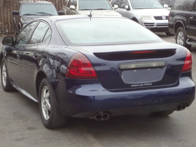 Pontiac Grand Prix 2007 photo 3