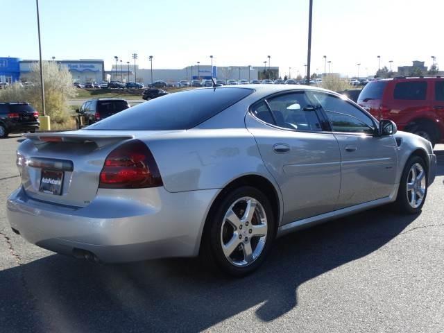 Pontiac Grand Prix 2007 photo 3