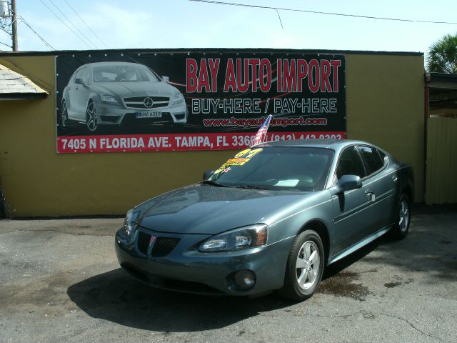 Pontiac Grand Prix 2007 photo 3