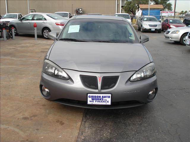 Pontiac Grand Prix 2007 photo 1