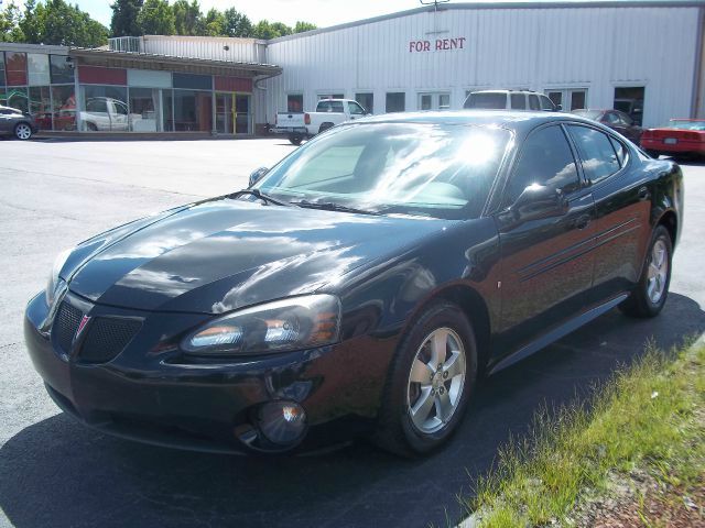 Pontiac Grand Prix 2007 photo 3