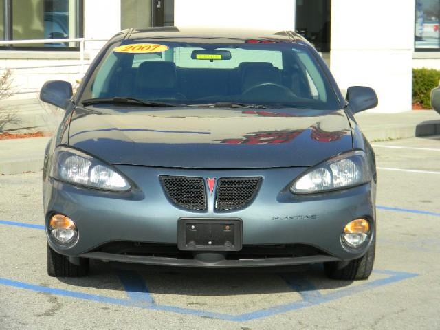 Pontiac Grand Prix 2007 photo 1