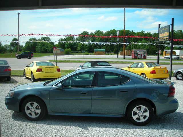 Pontiac Grand Prix 2007 photo 6