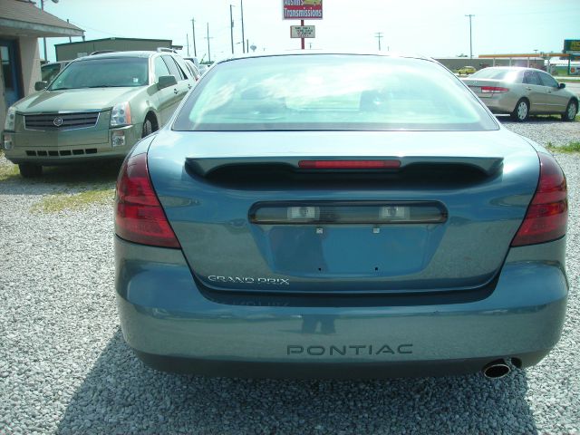 Pontiac Grand Prix 2007 photo 8