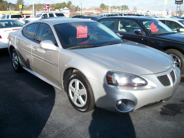 Pontiac Grand Prix 2007 photo 1