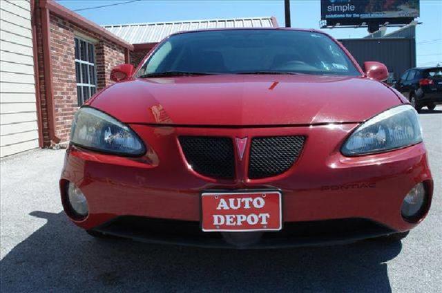 Pontiac Grand Prix 2007 photo 2