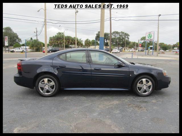 Pontiac Grand Prix 2007 photo 1