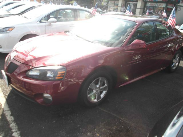 Pontiac Grand Prix 2007 photo 5