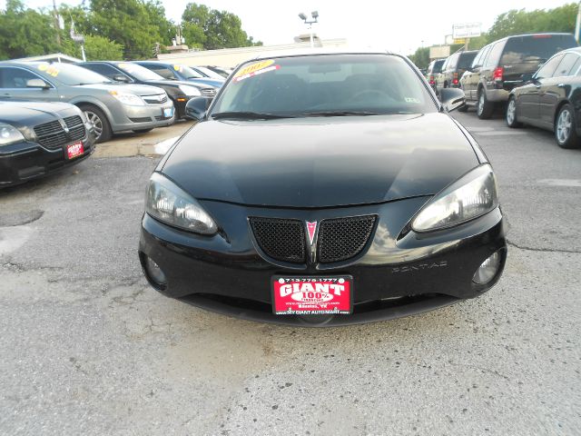 Pontiac Grand Prix 2007 photo 4