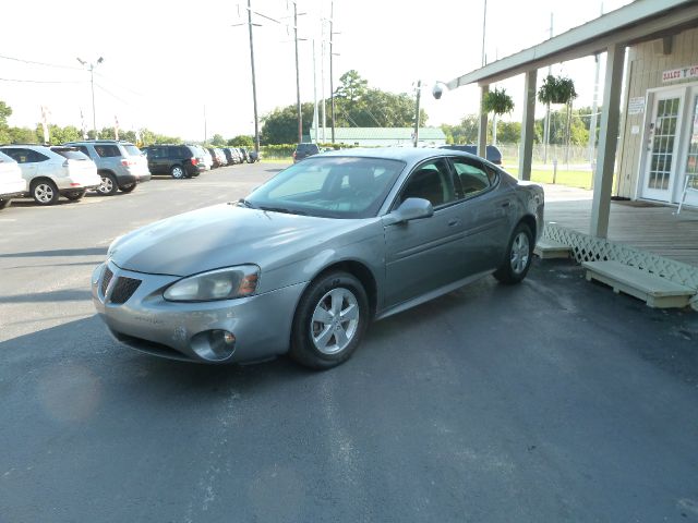 Pontiac Grand Prix 2008 photo 4