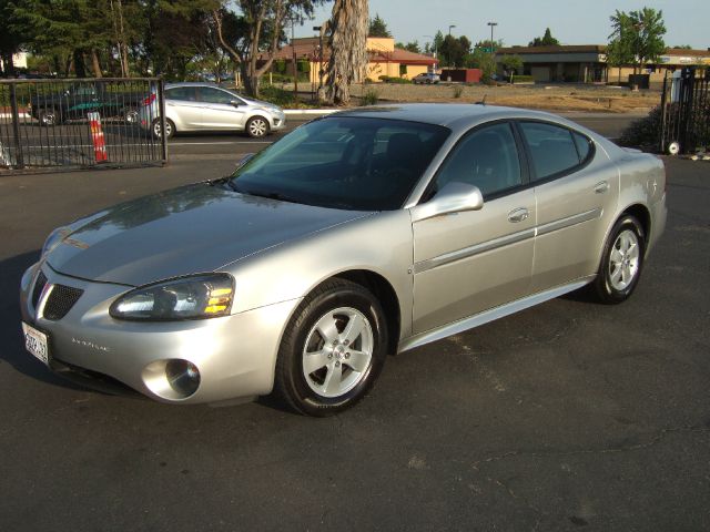 Pontiac Grand Prix 3.5tl W/tech Pkg Sedan