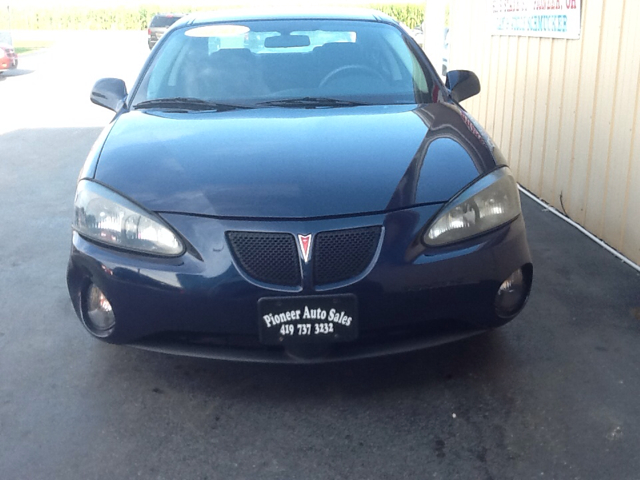 Pontiac Grand Prix 2008 photo 4