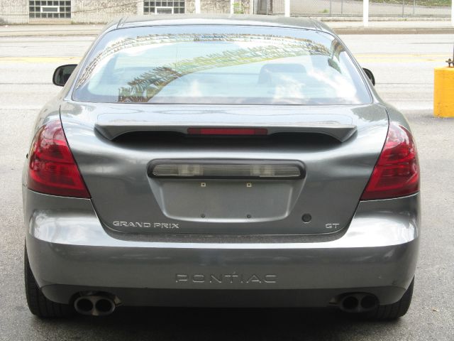 Pontiac Grand Prix 2008 photo 4