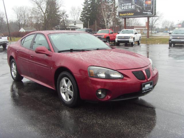 Pontiac Grand Prix Unknown Sedan